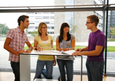 Industrie, Bachelor of Arts
