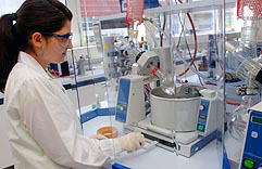 Chemielaborjungwerker/in