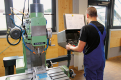 Werkzeugmechaniker/in